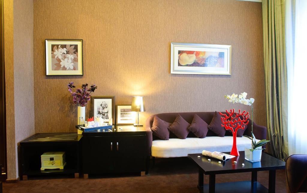 Jelsomino Boutique Hotel أستانا الغرفة الصورة