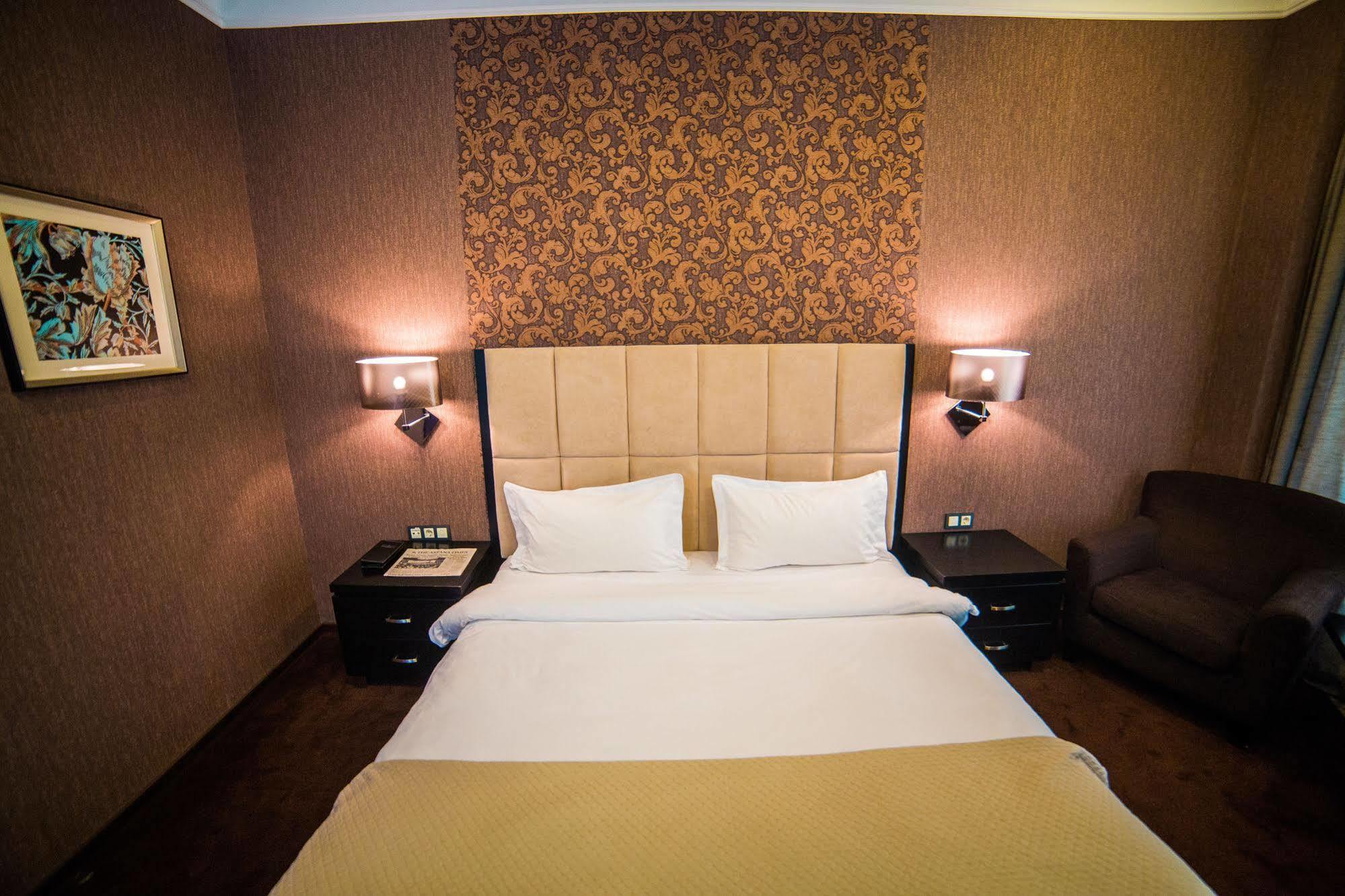 Jelsomino Boutique Hotel أستانا المظهر الخارجي الصورة