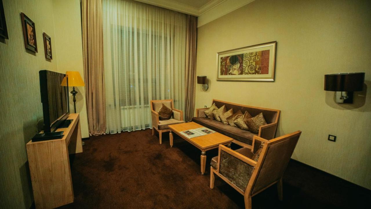 Jelsomino Boutique Hotel أستانا المظهر الخارجي الصورة